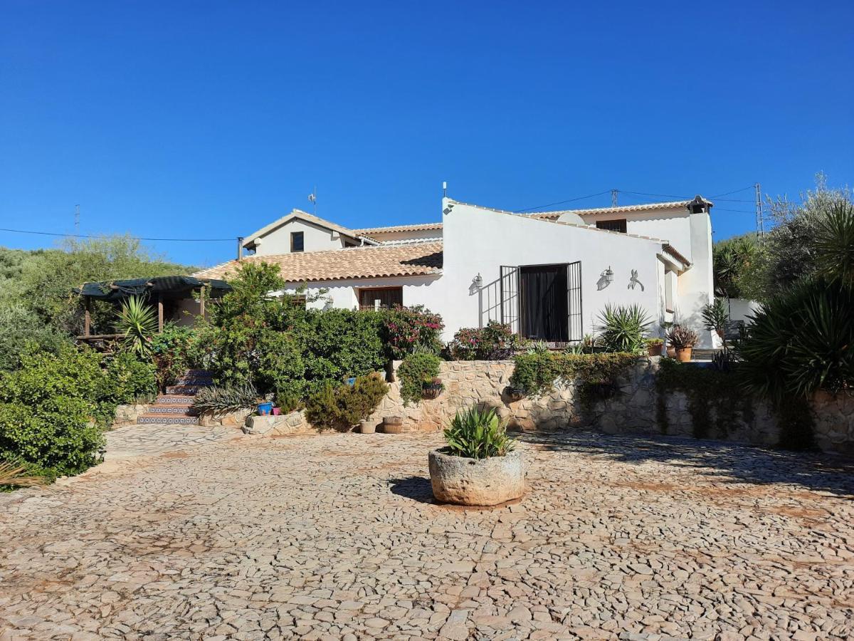 Hacienda La Buena Vida B&B En Appartementen Casita La Bruja Algarinejo Kültér fotó